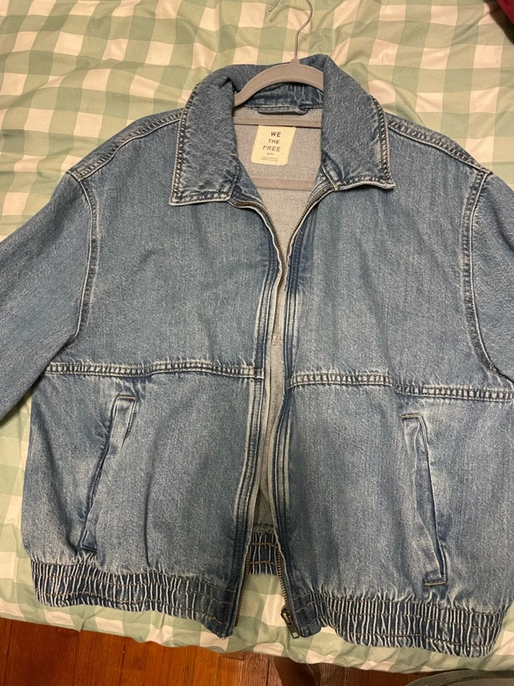 Free People Light Wash Denim Jacket - Blue - Picture 2 of 5